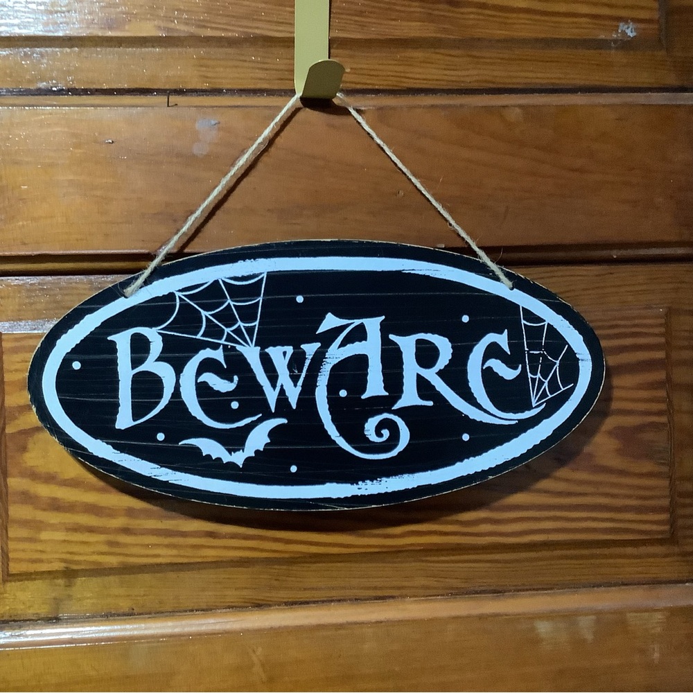 New Halloween beware sign